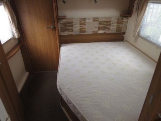 /photos/9493/044c580e-0ec5-5f69-8a1c-eecfe47ac0c9_i320x240.jpg