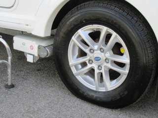/photos/9493/110e3b27-c9b6-73b3-ba5b-9589bd1196fd_i320x240.jpg