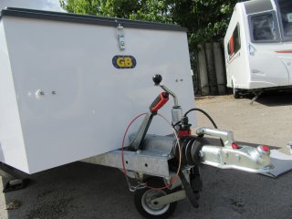 /photos/9493/23bdf6f9-f446-e544-3d48-668ed7face2f_i320x240.jpg