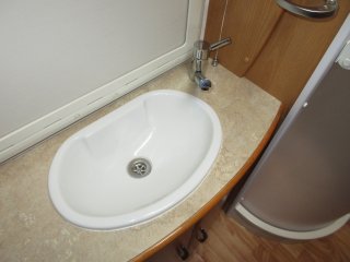 /photos/9493/7a3acdf9-d4c2-15fa-2ff6-4e2c54178e4d_i320x240.jpg