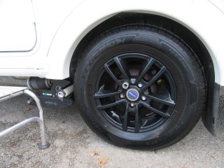 /photos/9493/9395a2e1-1201-4203-8217-e920910a4faf_i320x240.jpg
