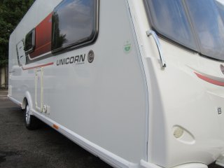 /photos/9493/93f5f50b-cacc-9a44-bc58-f91ef510048c_i320x240.jpg